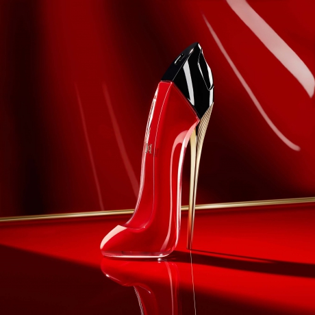 Carolina Herrera Very Good Girl Eau De Parfum 50ml